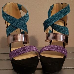 Shoe Dazzle Multicolored Pumps